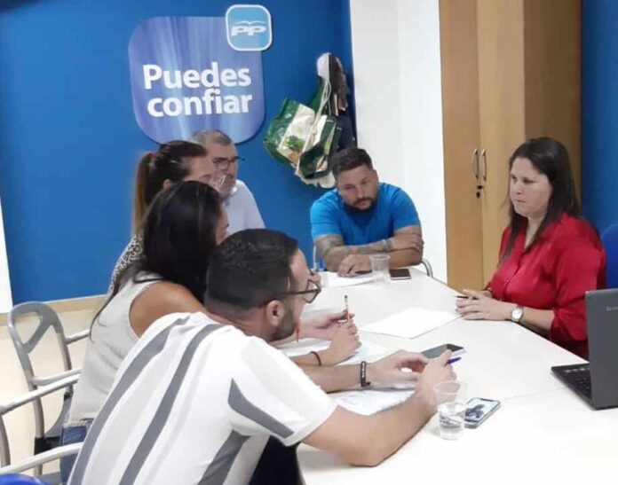 El PP de Tuineje pide más limpieza en el municipio y mejoras en el contrato de la empresa que realiza el servicio